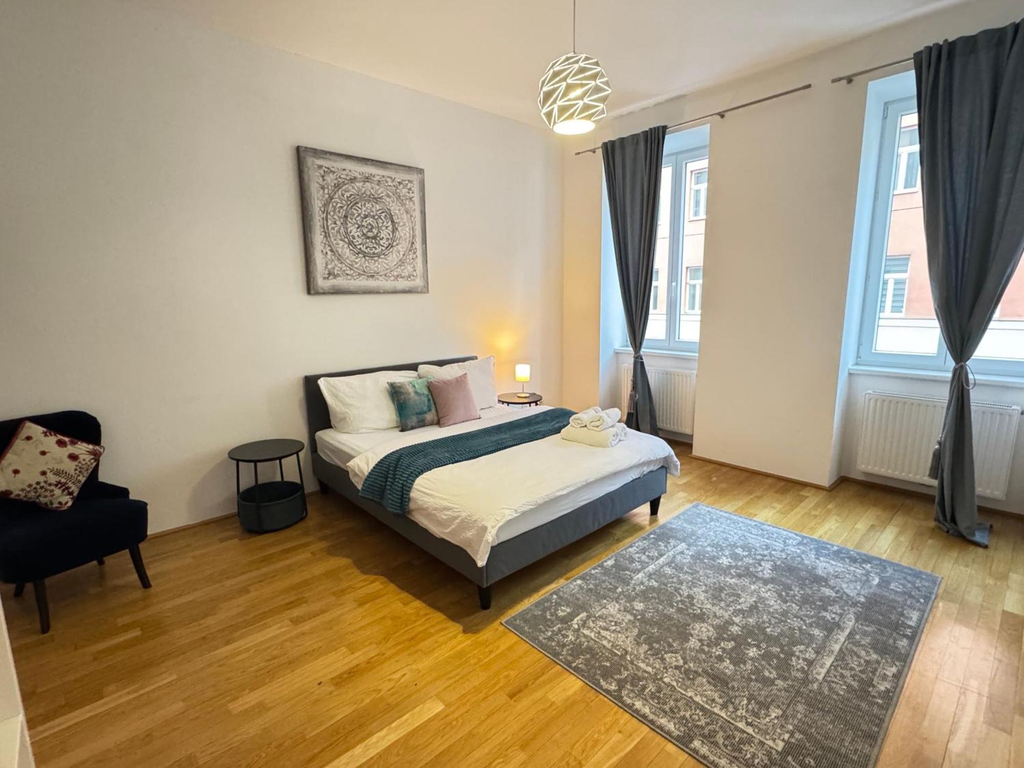Charming Flat & Balcony Near Central Station L Bg5 Vienna Exterior photo