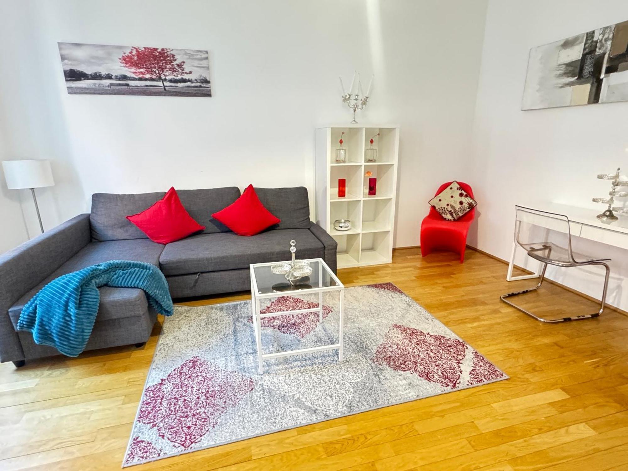 Charming Flat & Balcony Near Central Station L Bg5 Vienna Exterior photo