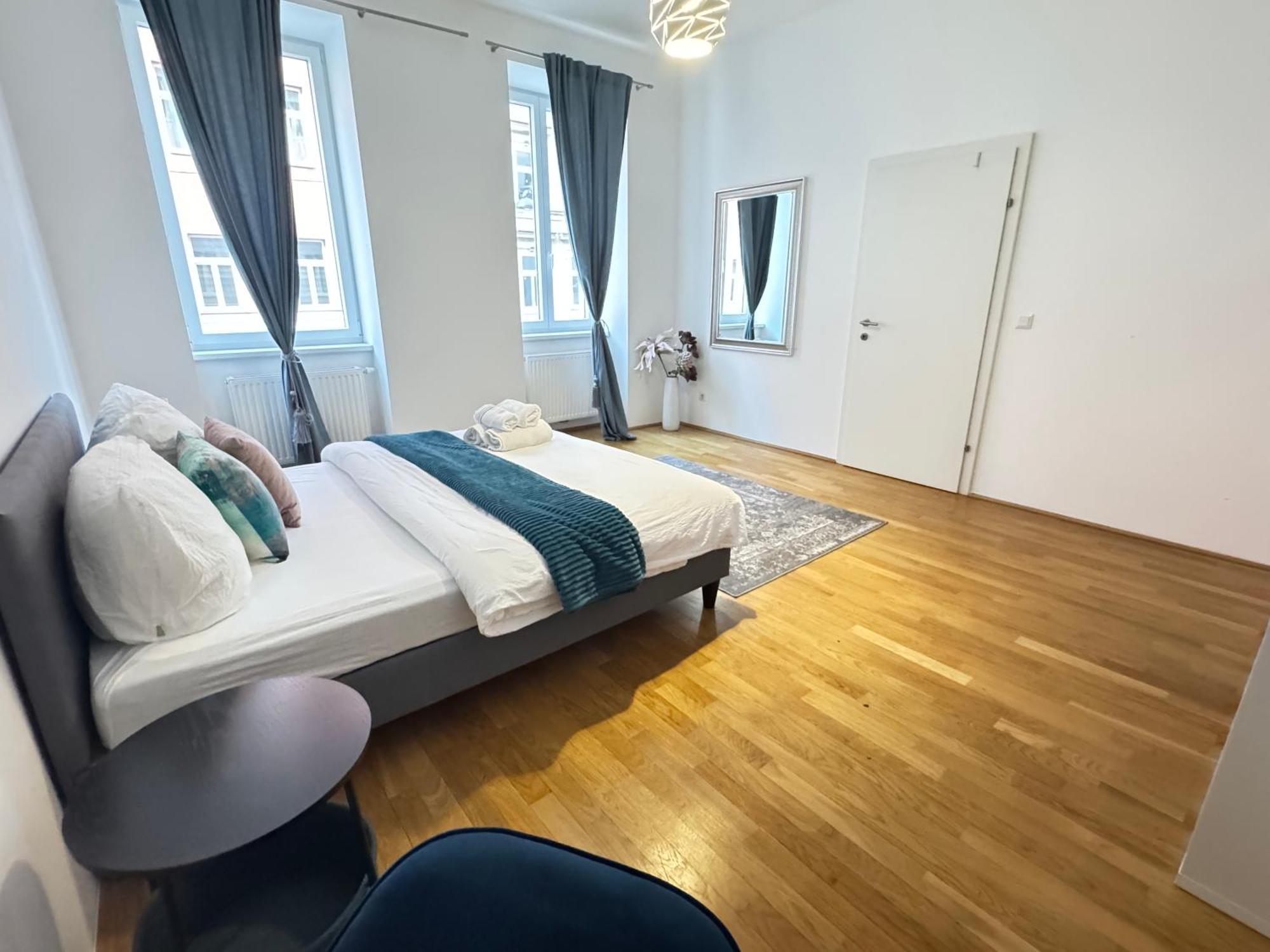 Charming Flat & Balcony Near Central Station L Bg5 Vienna Exterior photo